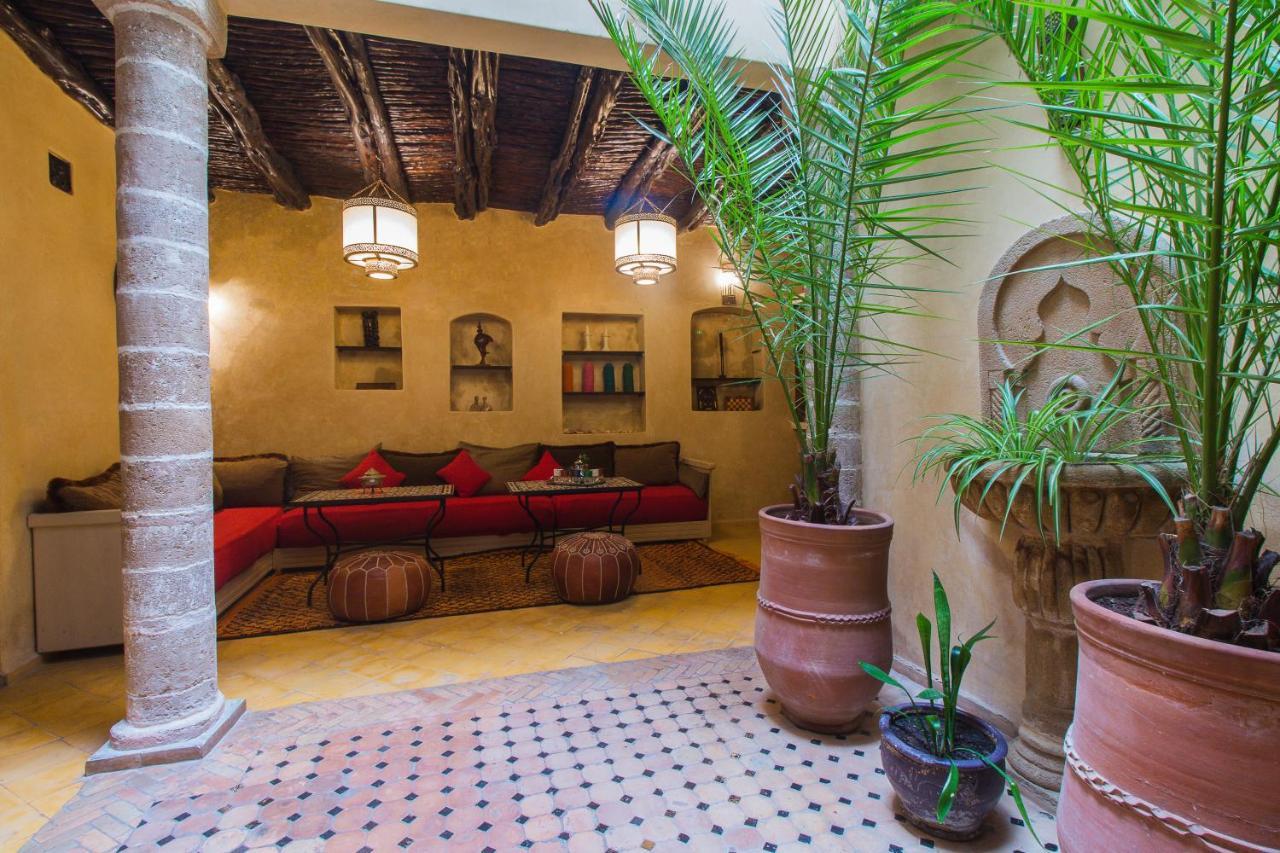 Riad Dar Abi Эс-Сувейра Экстерьер фото